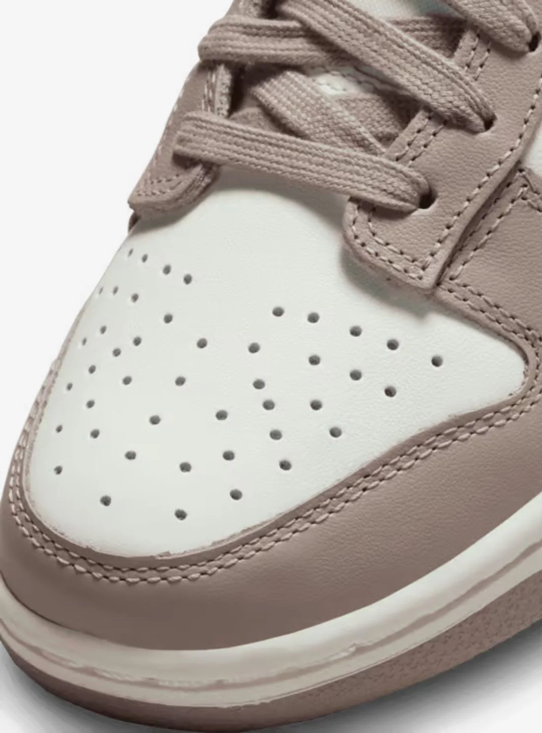 Nike Dunk Low Sail Plum Eclipse (W) - Image 3