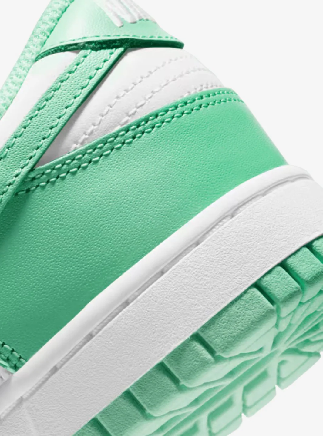 Nike Dunk Low Green Glow (W) - Image 5