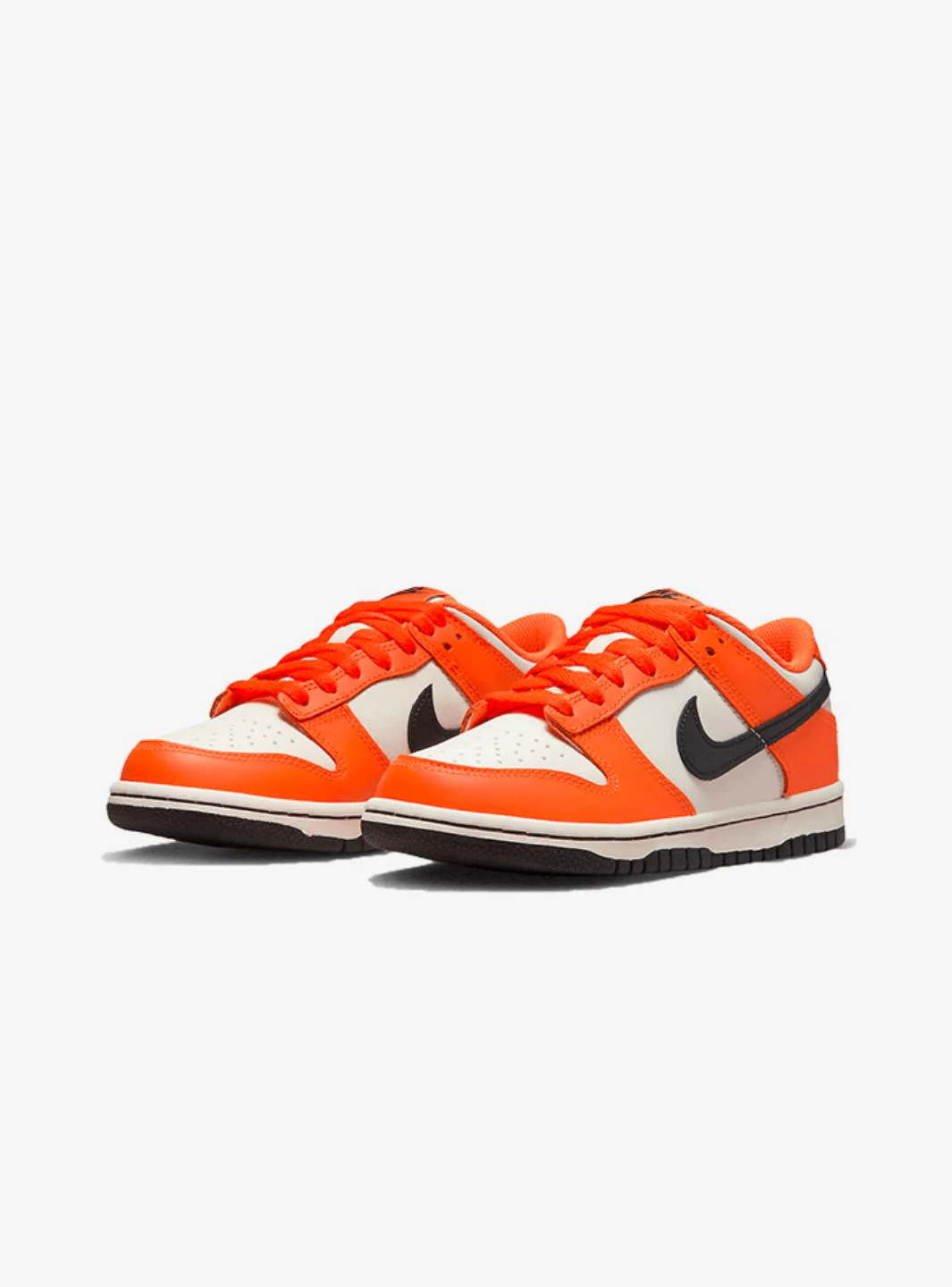 Nike Dunk Low Halloween (2022) (GS) - Image 2