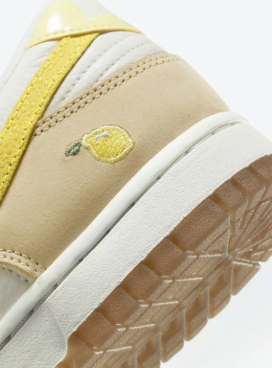 Nike Dunk Low Lemon Drop - Image 5