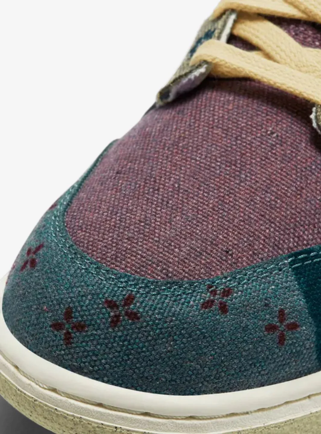 Nike Dunk Low Community Garden - Image 3