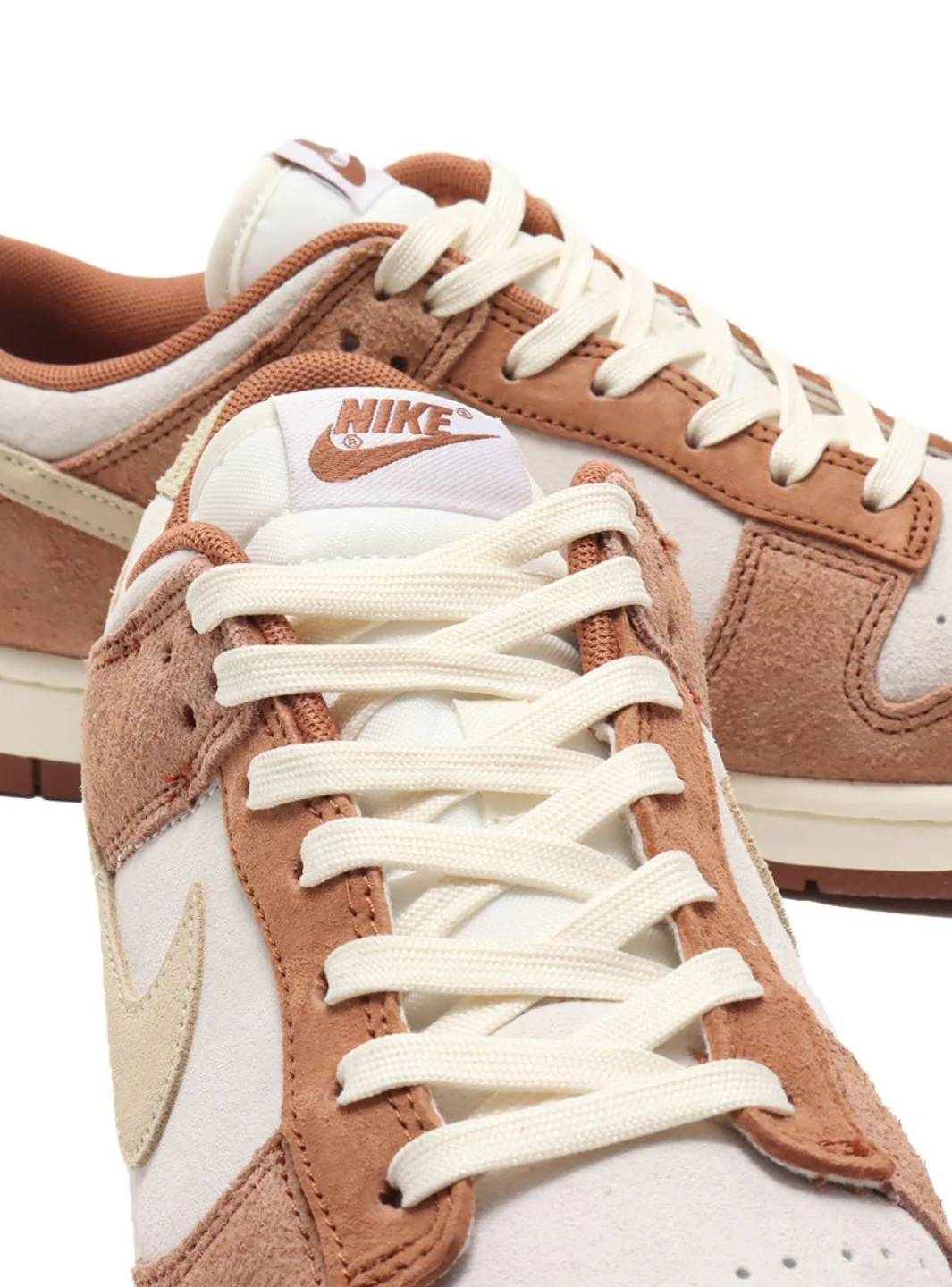 Nike Dunk Low Medium Curry - Image 4