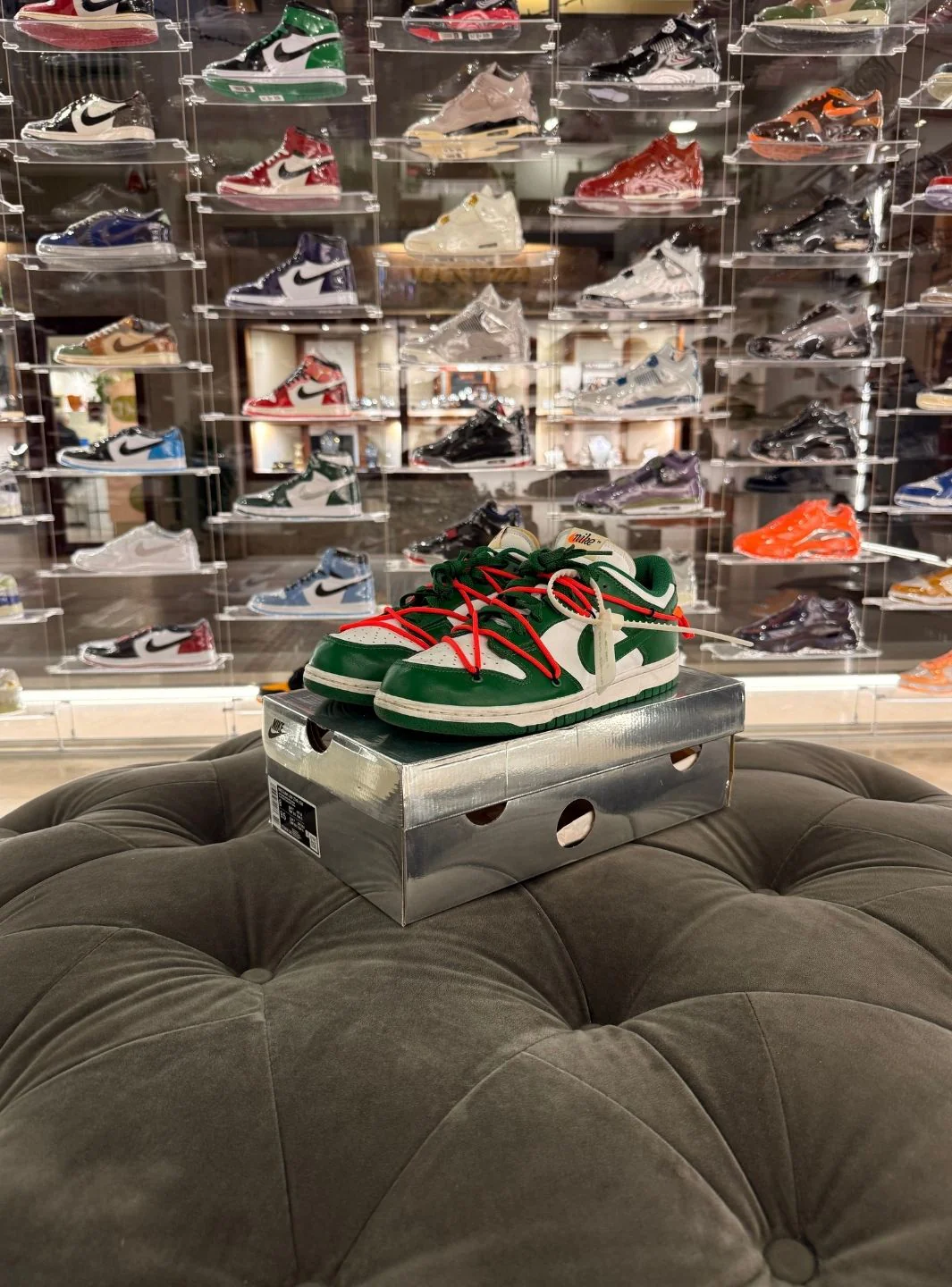 Nike Dunk Low Off-White Pine Green - Usato 9/10 - Image 9