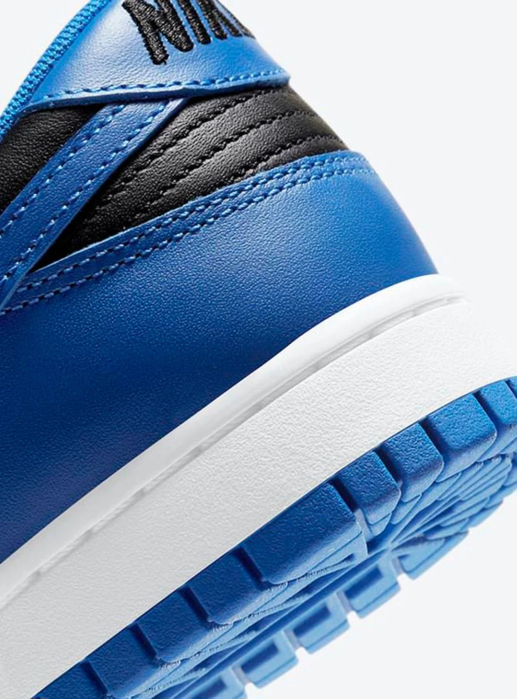 Nike Dunk Low Retro Hyper Cobalt - Image 5