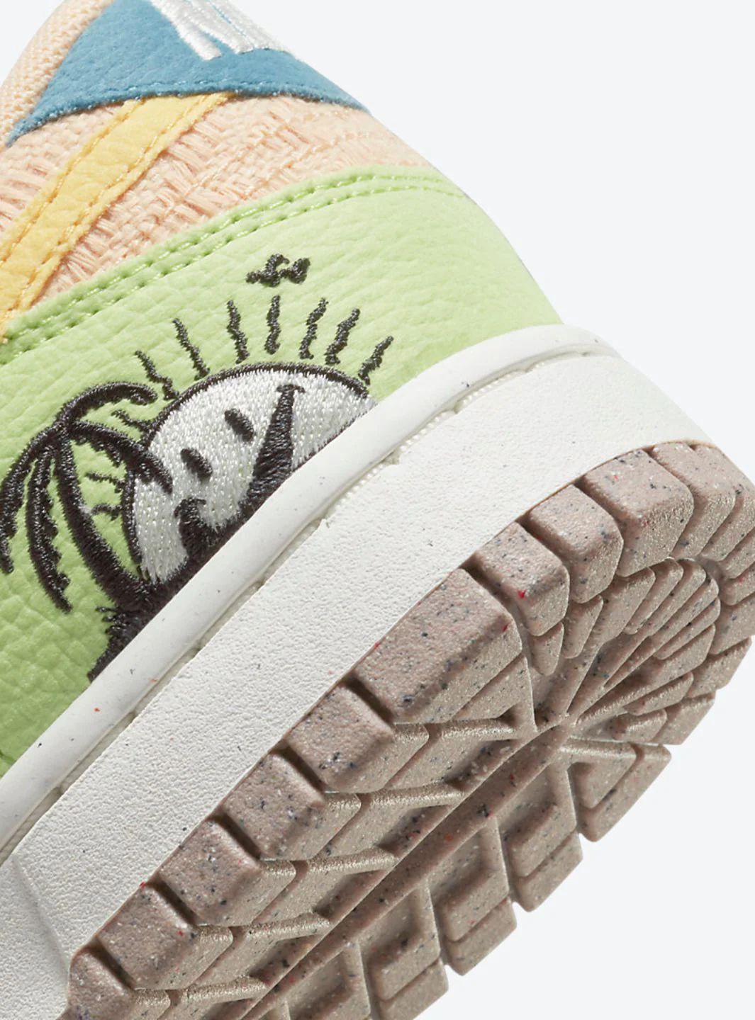 Nike Dunk Low Retro Sun Club Multi - Image 5