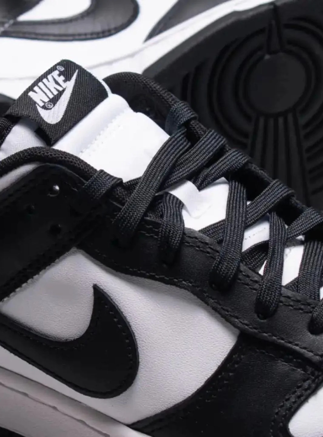 Nike Dunk Low Retro White Black Panda - Image 8