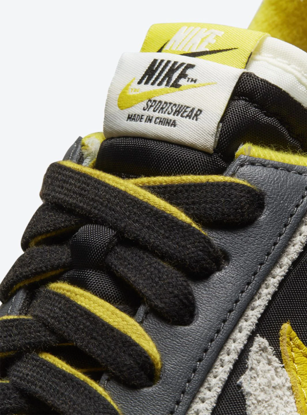 Nike LD Waffle Sacai Undercover Black Bright Citron - Image 7