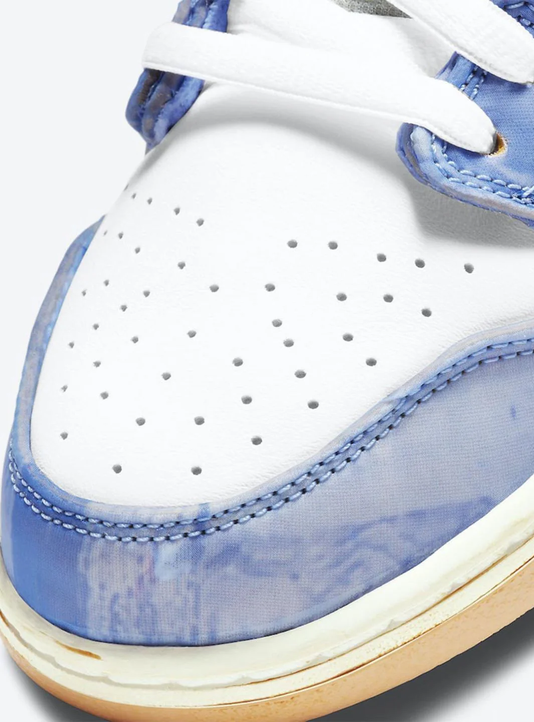 Nike SB Dunk High Carpet Company - Image 3