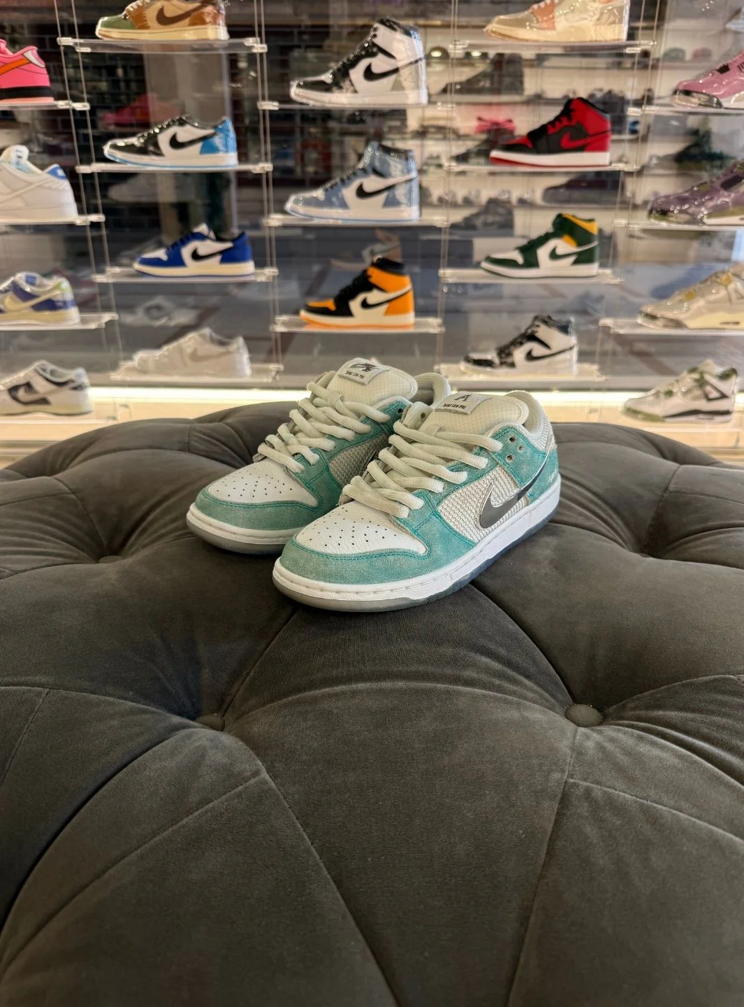 Nike SB Dunk Low April Skateboards - Usato 9/10 - Image 2