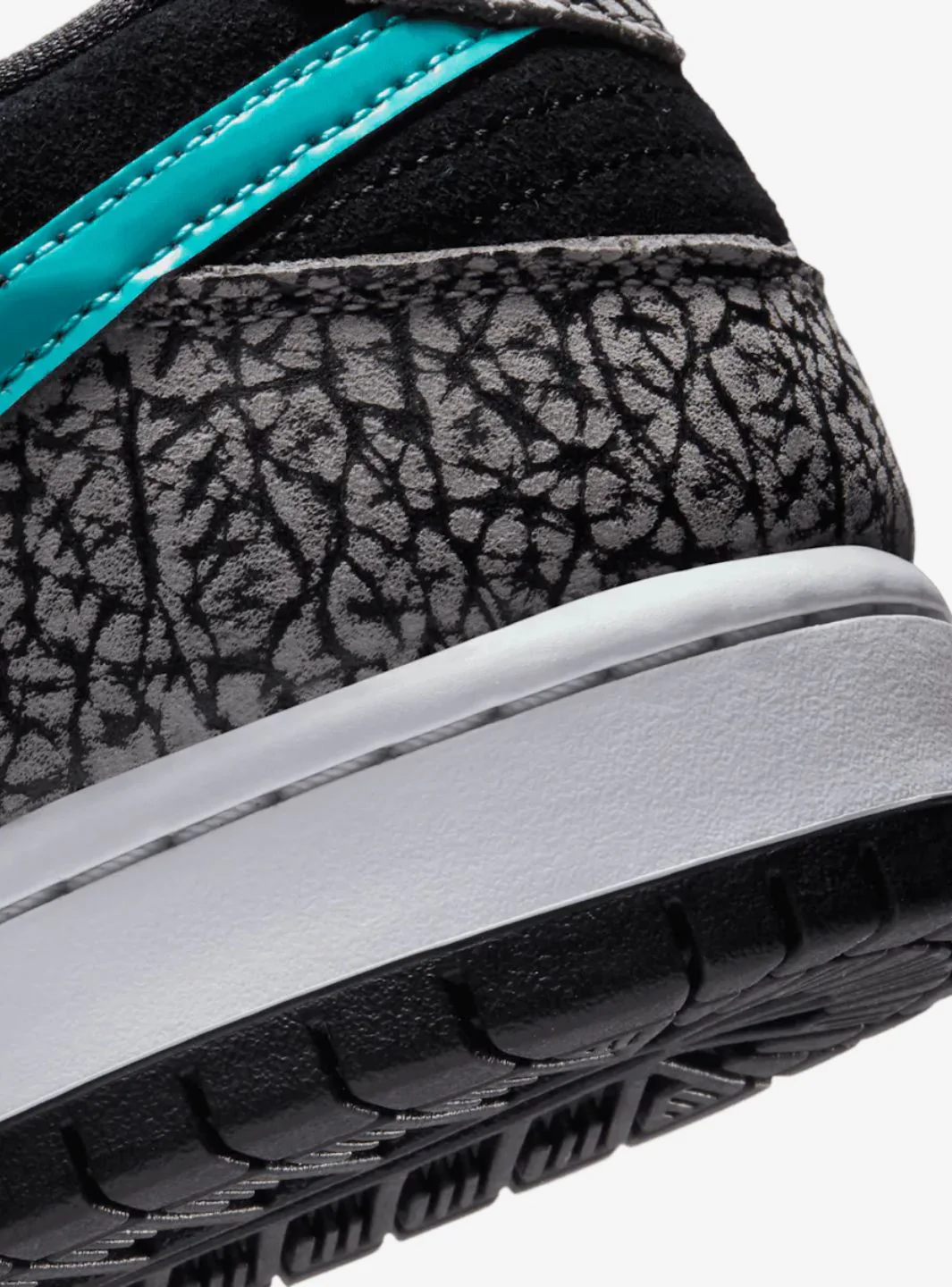 Nike SB Dunk Low Atmos Elephant - Image 6