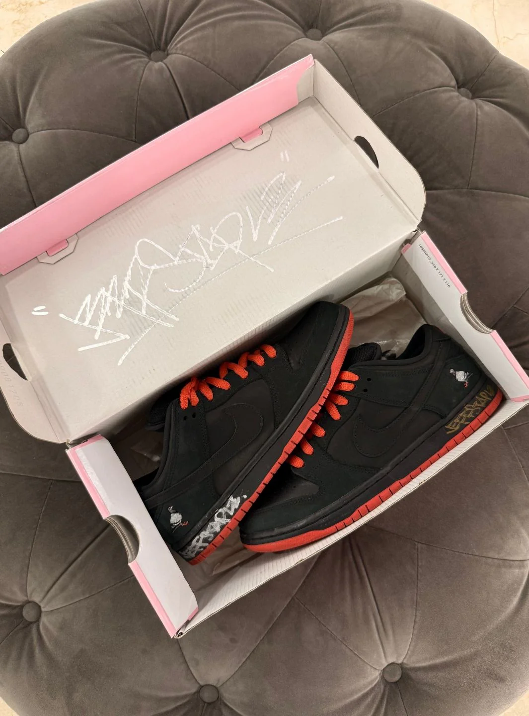 Nike SB Dunk Low Black Pigeon Signed Jeff Staple - Usato 9/10 - Image 12