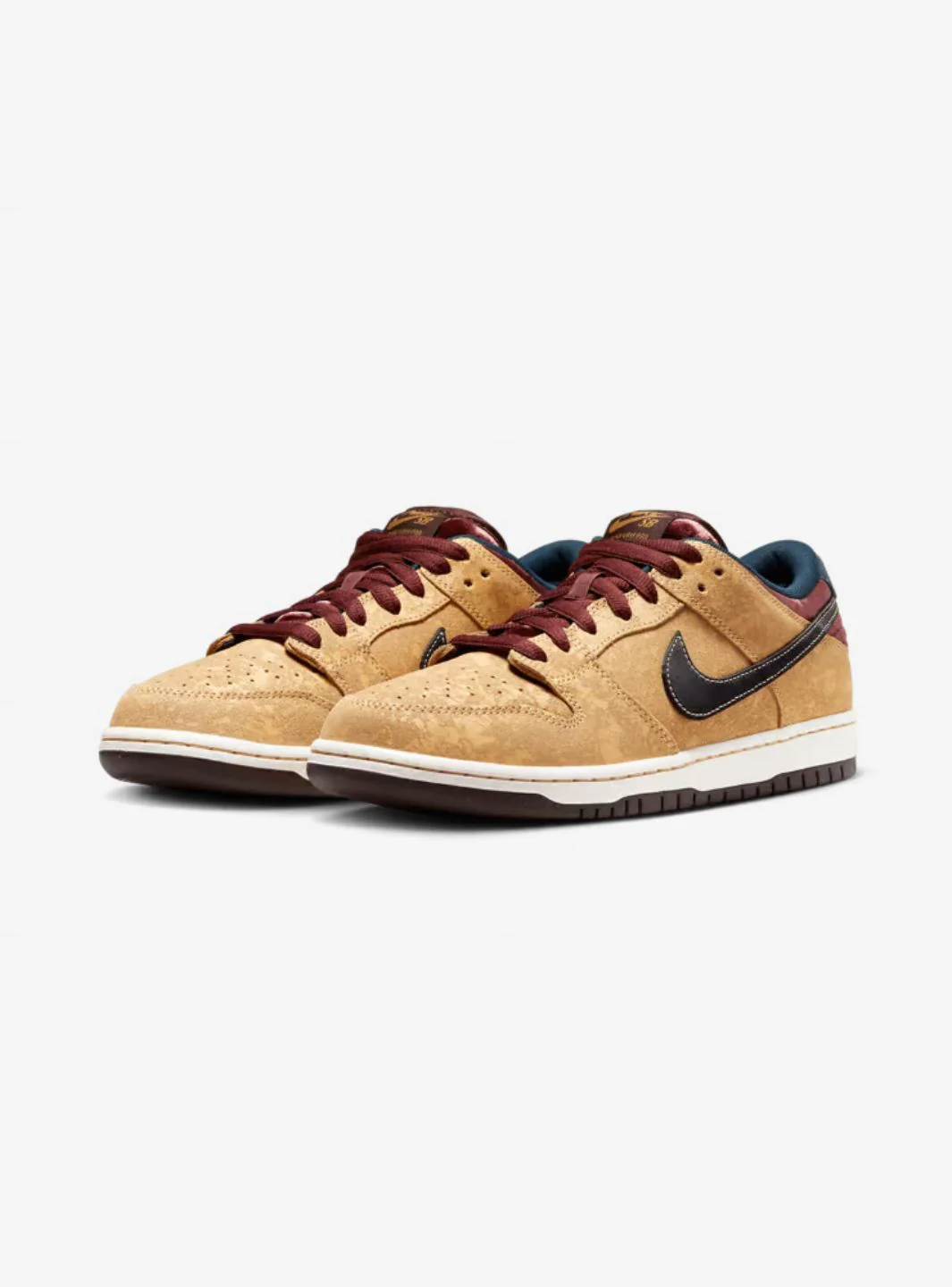 Nike SB Dunk Low City of Cinema - Image 2