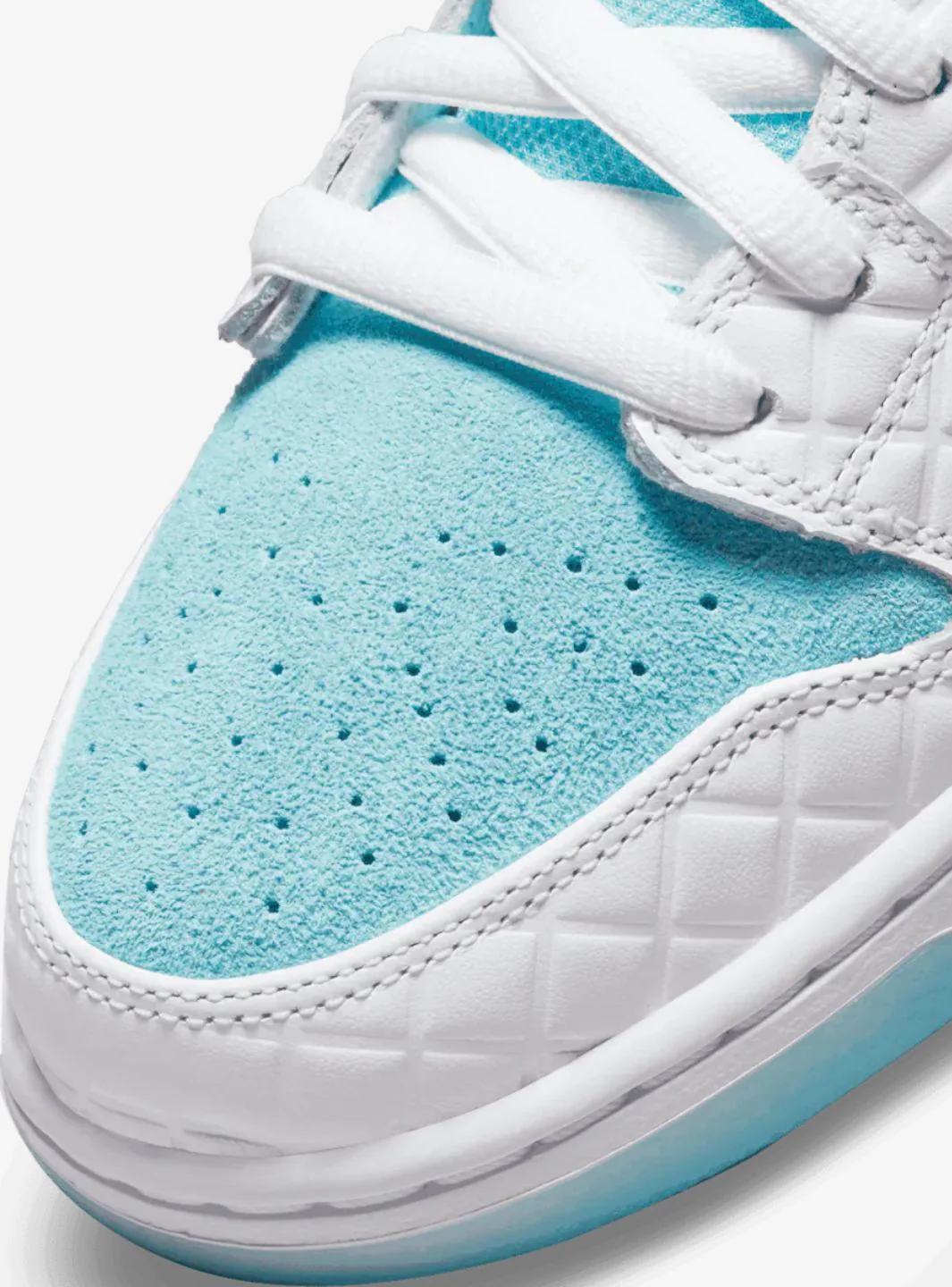 Nike SB Dunk Low Pro FTC Lagoon Pulse - Image 3