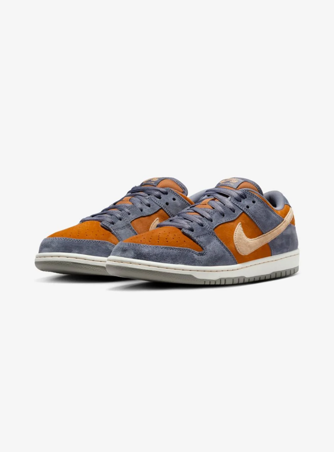 Nike SB Dunk Low Light Carbon Monarch - Image 2
