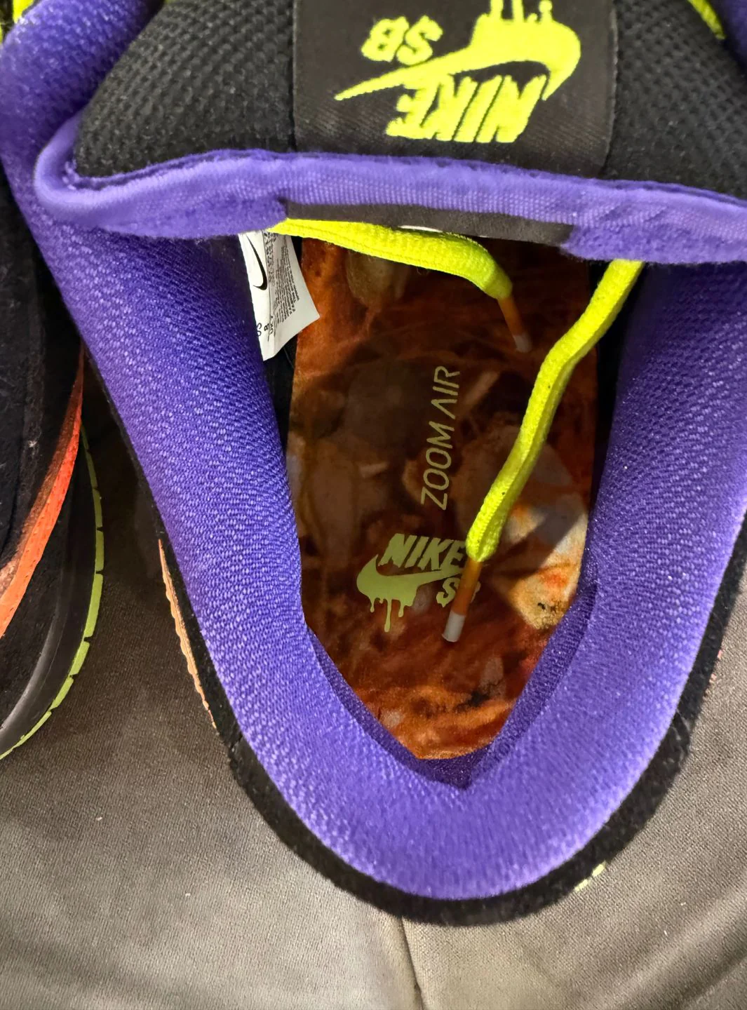 Nike SB Dunk Low Night of Mischief Halloween - Usato 9/10 - Image 11
