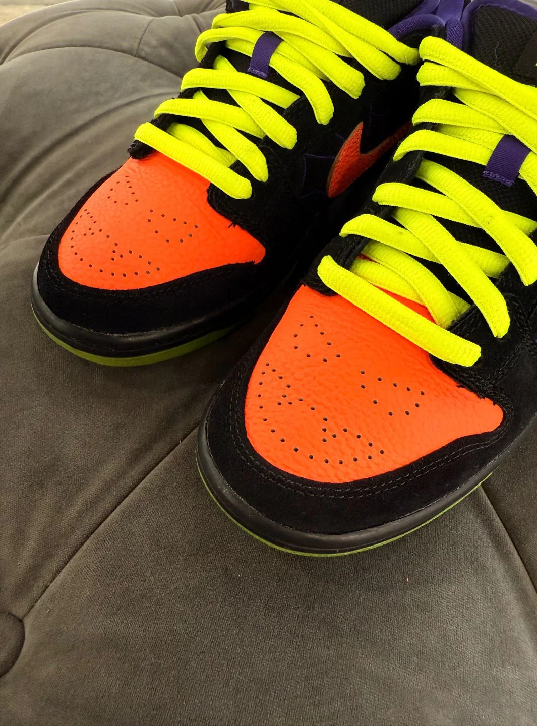 Nike SB Dunk Low Night of Mischief Halloween - Usato 9/10 - Image 9