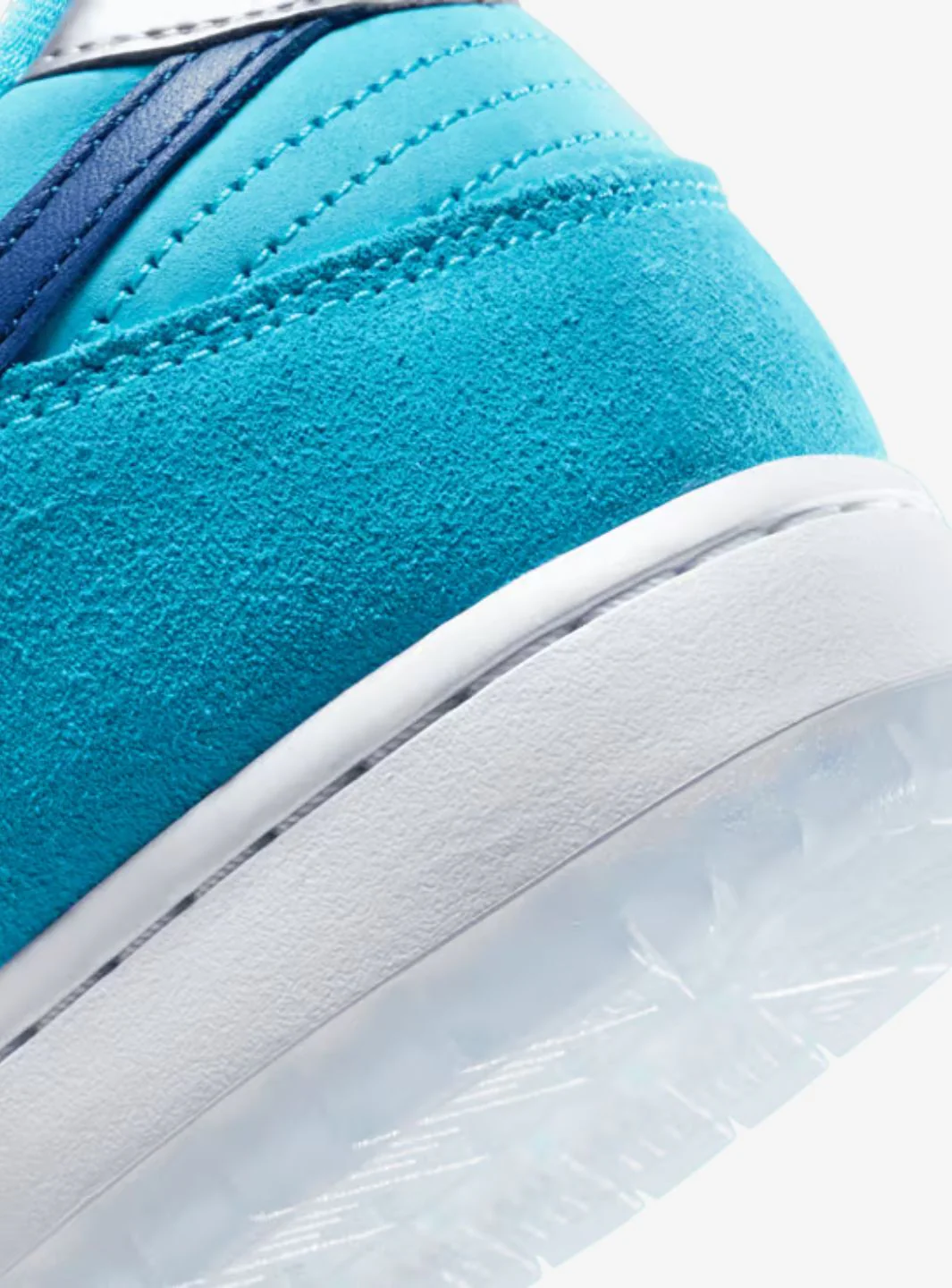 Nike SB Dunk Low Pro Blue Fury - Image 5