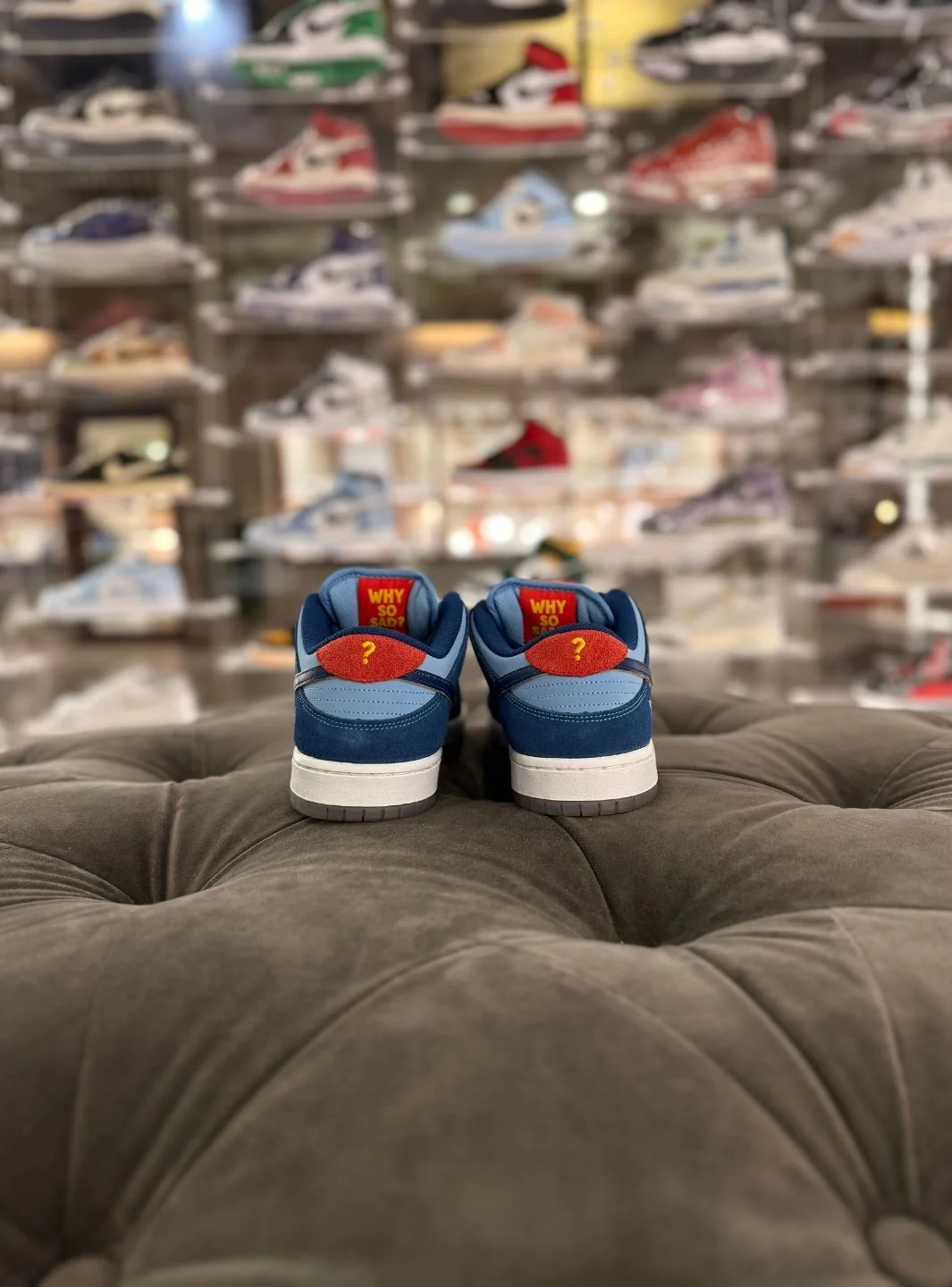 Nike SB Dunk Low Pro Why So Sad? - Usato 9.5/10 - Image 4