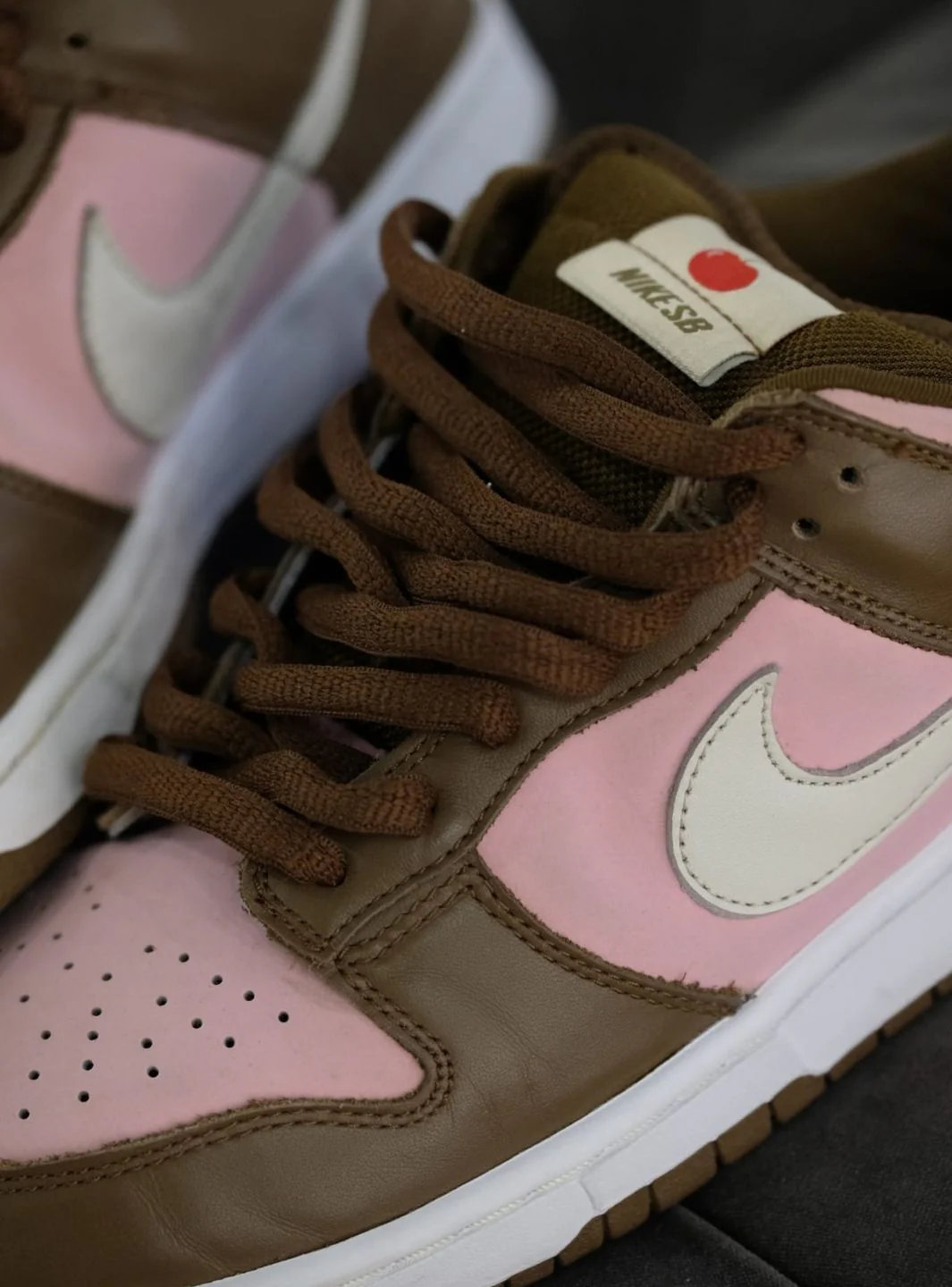 Nike SB Dunk Low Stussy Cherry - Usato 9/10 - Image 17