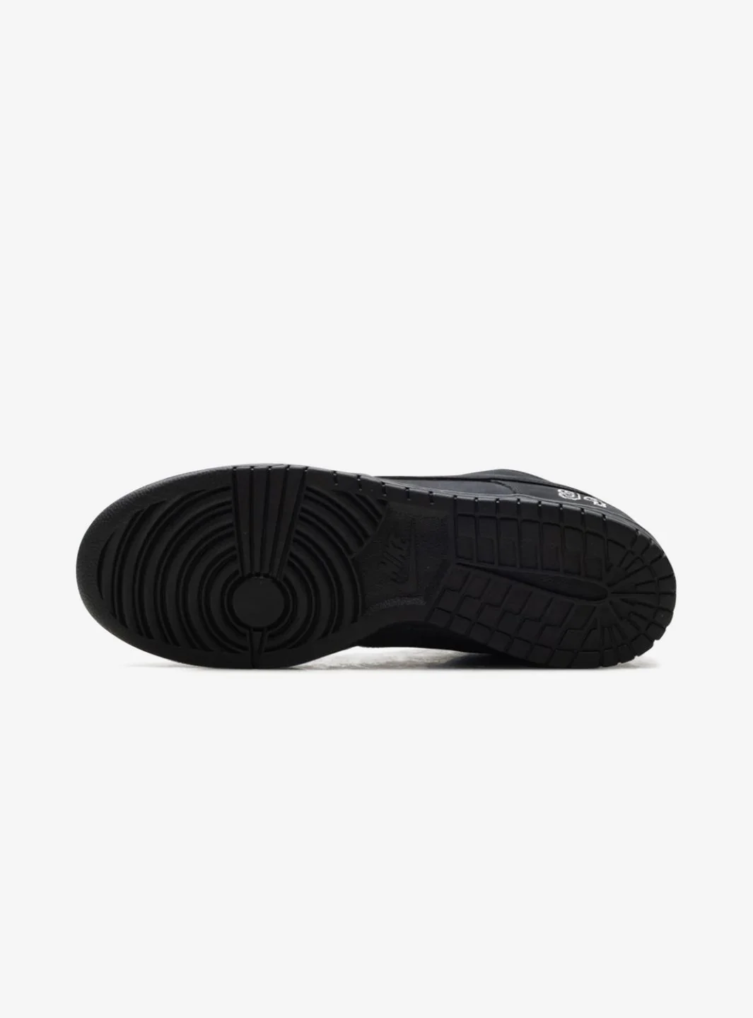 Nike SB Dunk Low Supreme 94 Black - Image 4