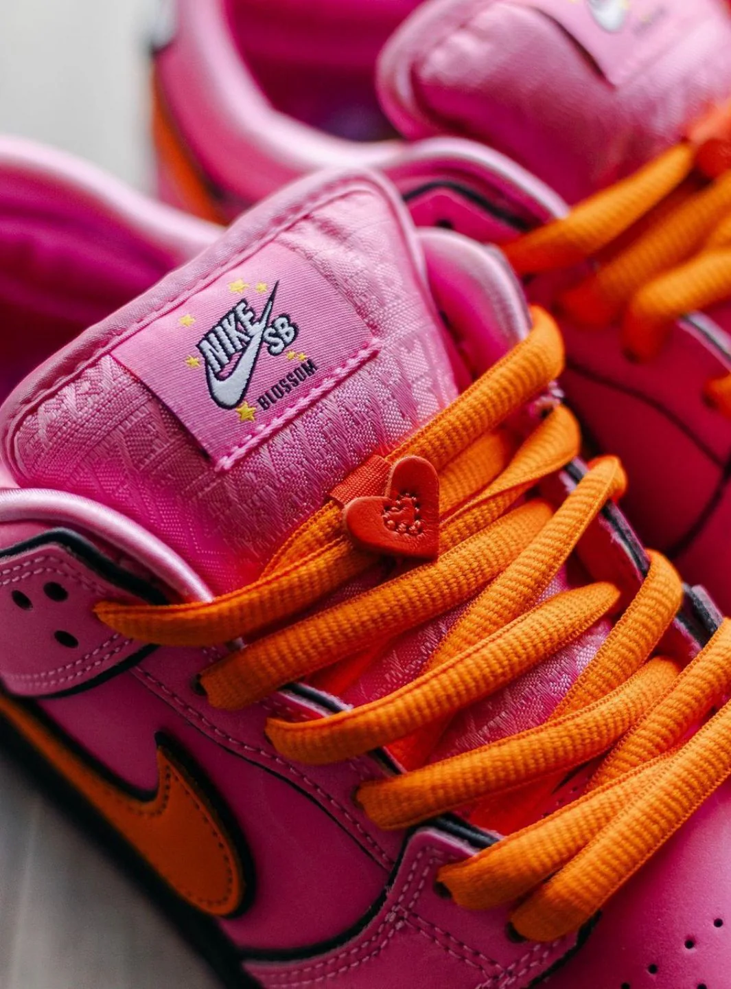 Nike SB Dunk Low The Powerpuff Girls Blossom - Image 13