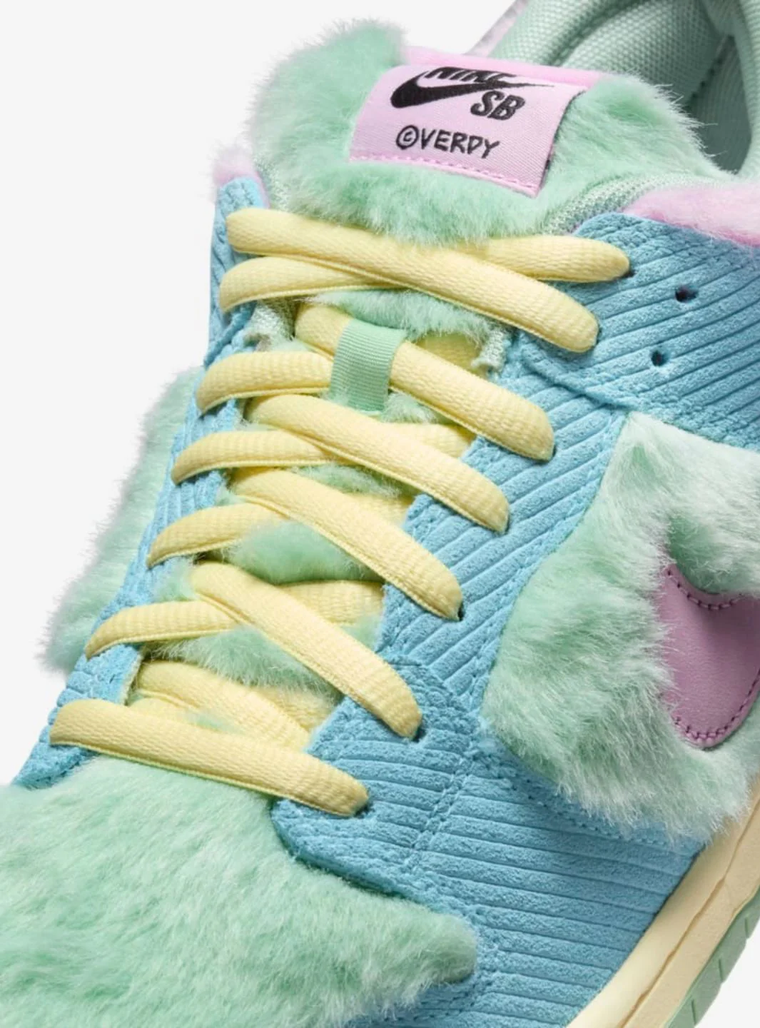 Nike SB Dunk Low Verdy Visty - Image 3