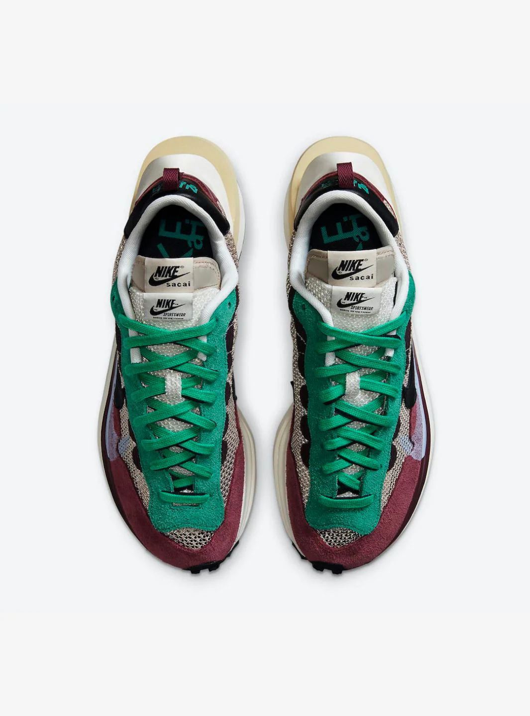 Nike Vaporwaffle Sacai Villain Red Neptune Green - Image 4