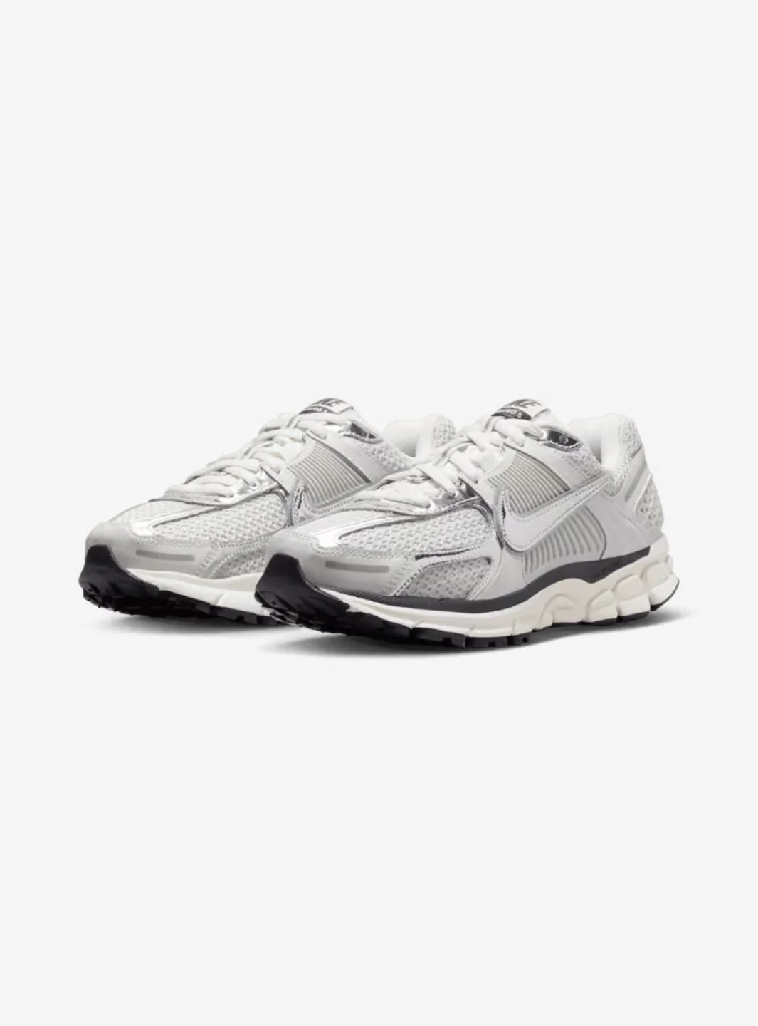 Nike Zoom Vomero 5 Photon Dust Metallic Silver - Image 2