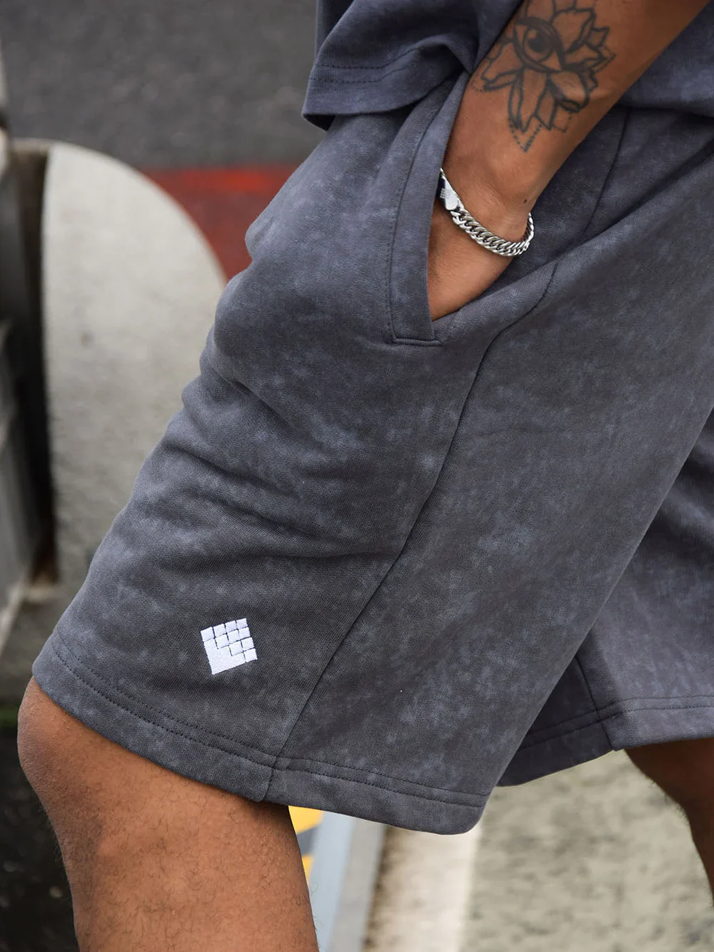 Pantalón Everyday Shorts Washed Grey - Image 7