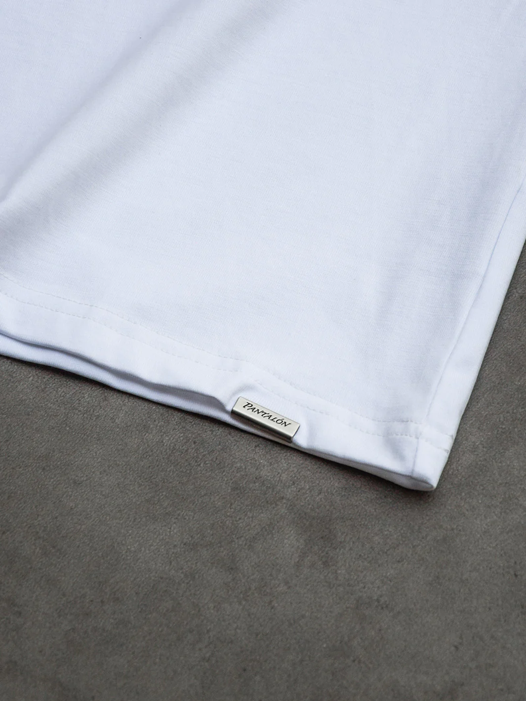 Pantalón Less Perfection More Authencity T-Shirt White - Image 9