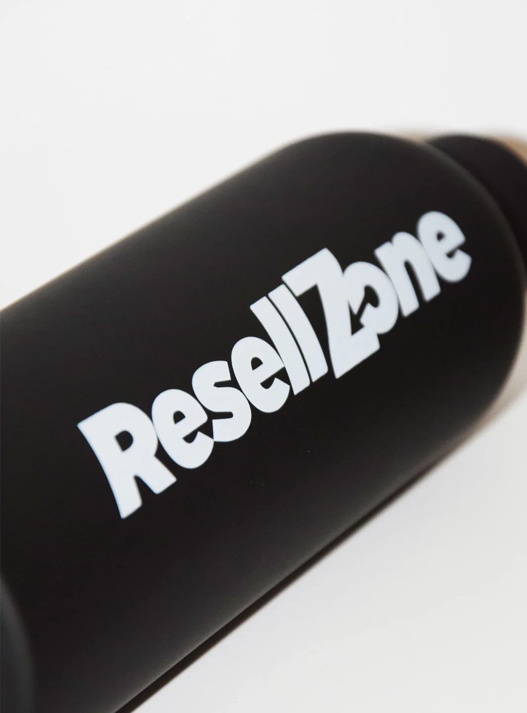 ResellZone SteelFlow Matte Black Water Bottle, 500ml - Image 5