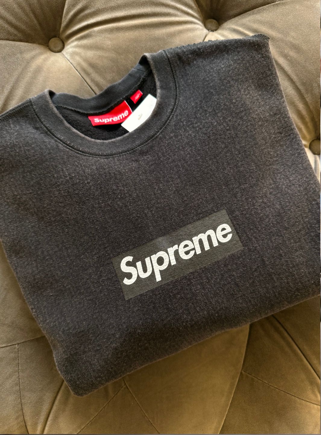 Supreme Washed Box Logo Crewneck Black - Image 4