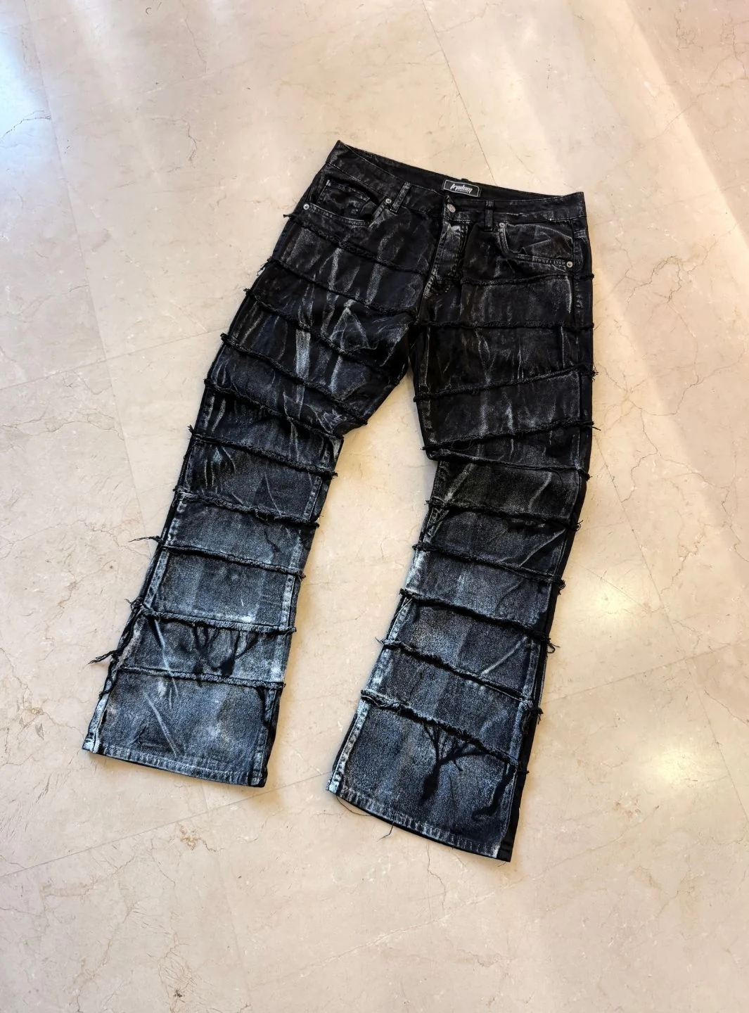 Trap Denim Painted Ripped Flare Jeans - Image 3