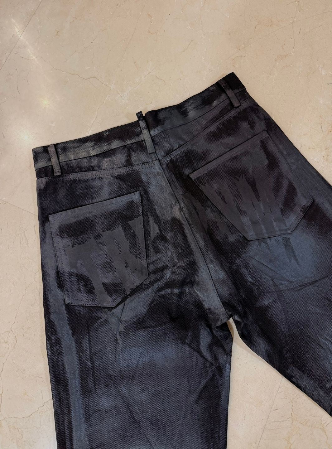 Trap Denim Print Waxed Baggy Jeans Black - Image 4